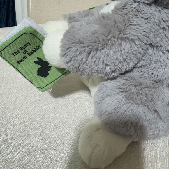 Peter Rabbit Plush Animatronics Talking 13 inch Works Great storytelling - Picture 4 of 7